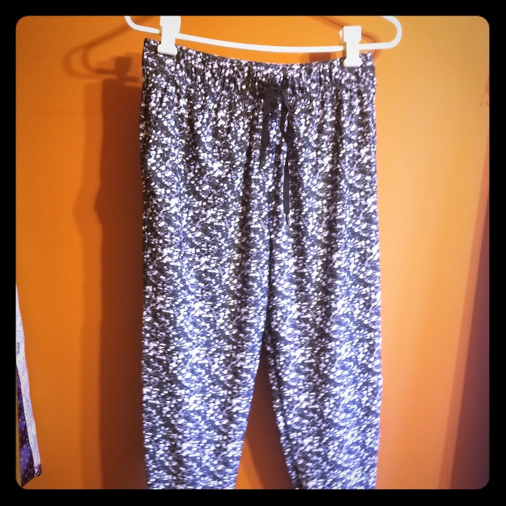 Lululemon to and from pants